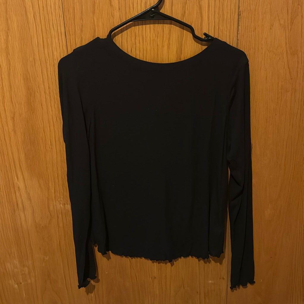 Black Top W/ Split Open Back